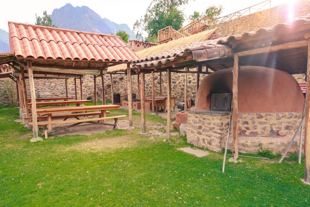 Hotel Pakaritampu Ollantaytambo Exteriör bild