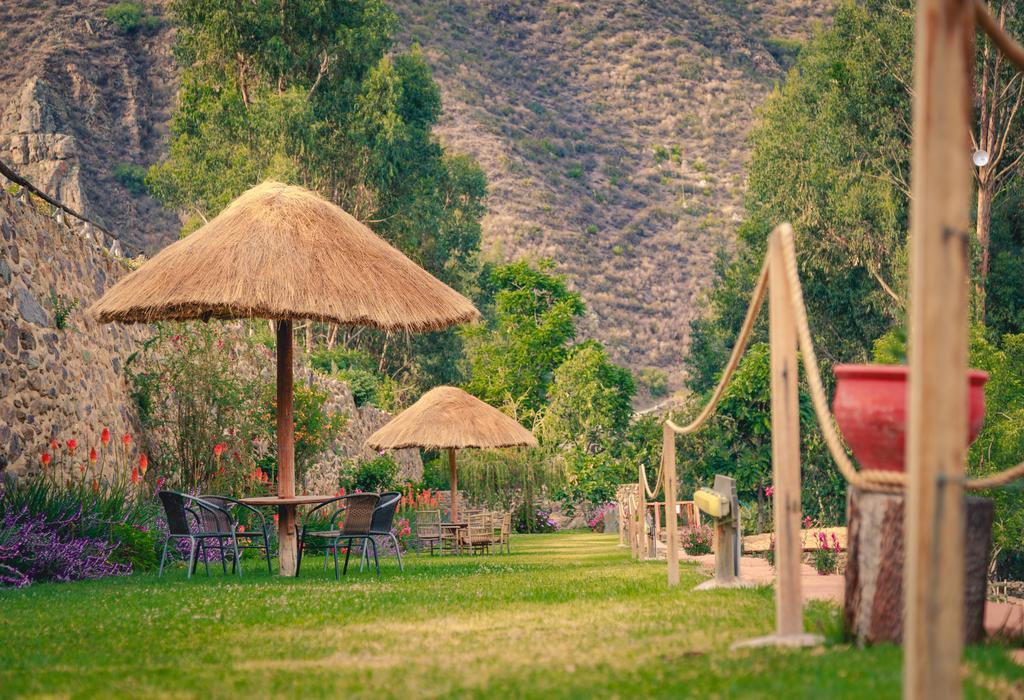Hotel Pakaritampu Ollantaytambo Exteriör bild